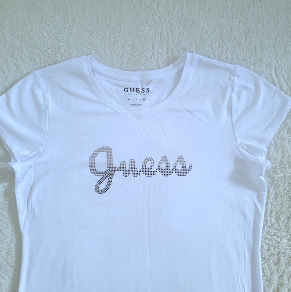 Guess❓Rhinestone💎 Logo Tee👕 - NWT - Picture 12 of 16